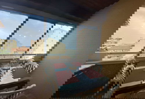 Nice apartment 5mn walking distance from the beach and the historic center of...