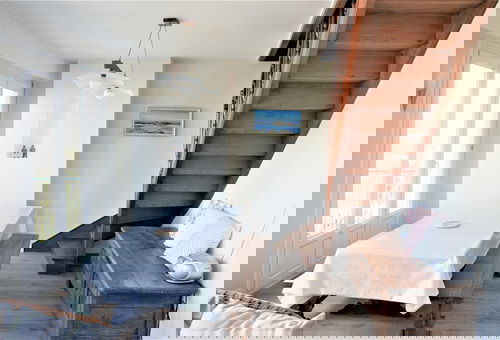 Nur einen Steinwurf vom Meer entfernt und in einer ruhigen Gegend gelegen,...