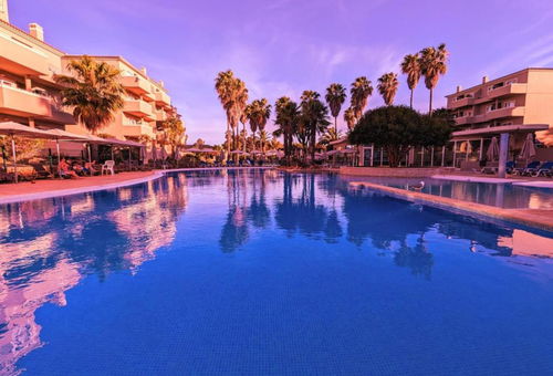 VP Flat with Balcony and Pool View