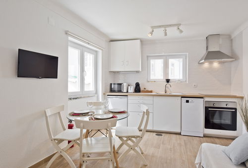 Ericeira Typical Apartment (C69)