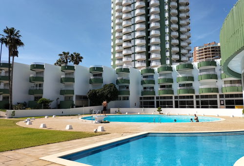 Amazing Green Tower 3 Castle flat with Balcony