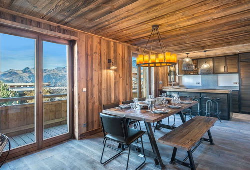 106 sqm apartment for 8 people with 4 bedrooms.