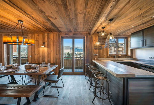 106 sqm apartment for 8 people with 4 bedrooms.