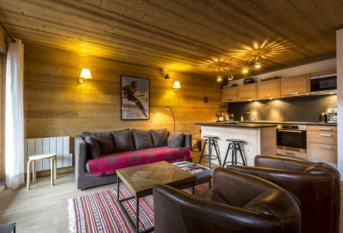 Very nice and bright hight standing apartment, ideally located