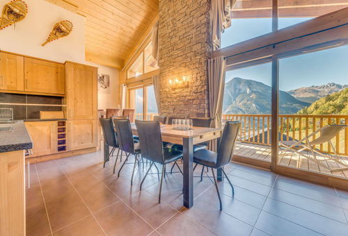 Agréable duplex à la situation idéale proche des commerces et des pistes