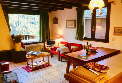 Appartement en duplex avec vue dégagée sur le village et les glaciers de la...