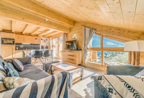 Nice and sunny apartment located vey close to the ski lift and the ski school