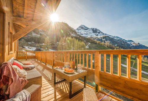 5 pièces DUPLEX AU PIED DES PISTES -  127 m² - 10 personnes, piscine, spa....