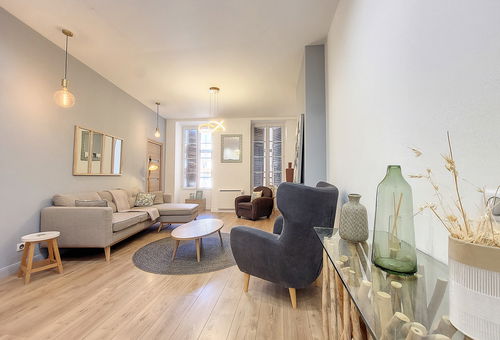 Beautiful apartment with careful decoration in the Port district