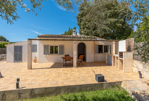 VILLA LES OLIVERES PETITES DE UN DORMITORIO