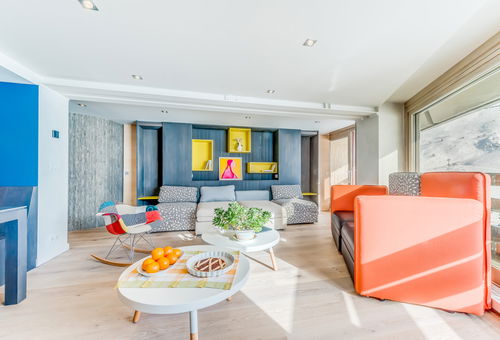 Duplex apartment with an access to the roof terrace of Palafour with...