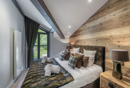Nice and modern apartment in Courchevel Village (1550), a few steps from the...