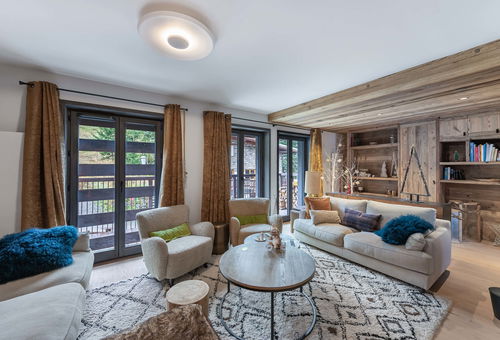 Nice and modern apartment in Courchevel Village (1550), a few steps from the...