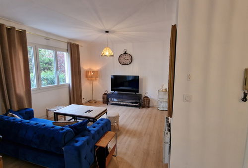 Located not far from the Croisette.