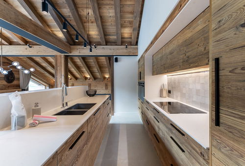 Bel appartement en duplex lumineux et meublé avec goût au coeur de Courchevel...
