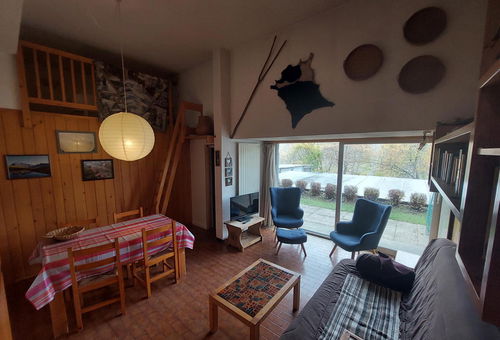 COURCHEVEL 1350 LE PRAZ - 2 ROOMS MEZZANINE ON GARDEN LEVEL 2 rooms...