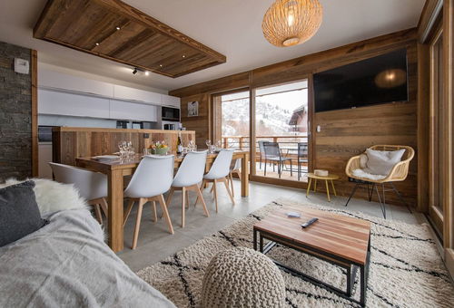 The highest ski resort in Maurienne, Valmeinier has something to delight snow...