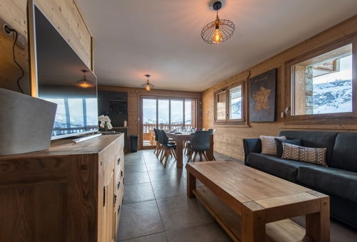 Spacieux appartement en rez de jardin sur les pistes