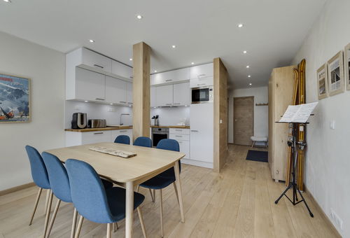 Idéalement placée au coeur de Tignes le Lac, proche des pistes et des...