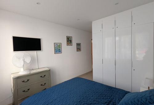 Arcachon city centre, with the beach nearby.