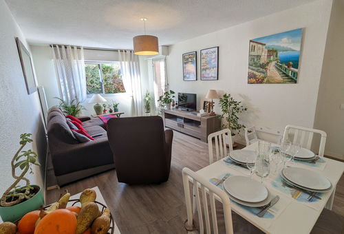 600m from the beach.