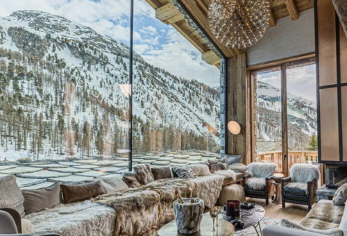 Luxurious Chalet in Le Fornet