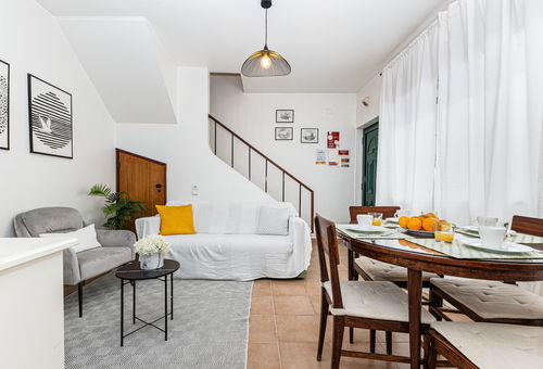 Casa Gaivota | Traditional house in central Lagos