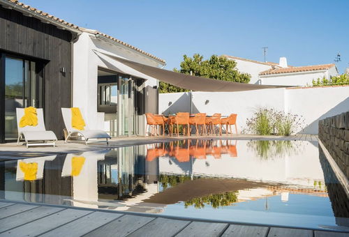 Villa d'exception dans le magnifique village de La Flotte sur l'ile de Ré.