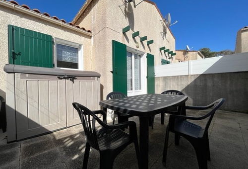 Petite maison de vacances dans une résidence familiale à deux pas de la plage...