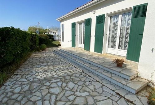 Agréable maison au coeur de La Bree-les-Bains