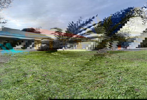 Large family house with a canadian SPA, located in a quiet area, close to the...