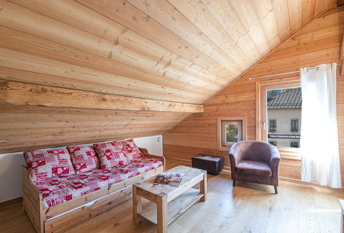 Nice apartment located in a typical house and close to the slopes of Savoy