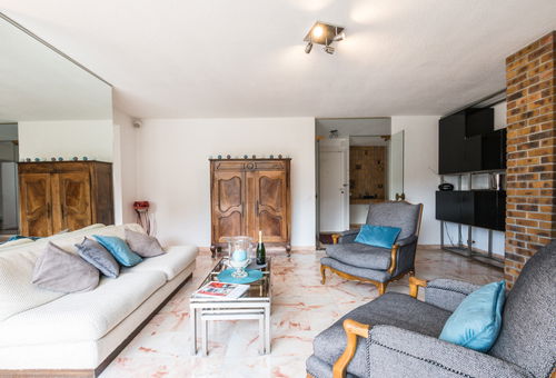 Spacious apartment in front of Mont-Blanc