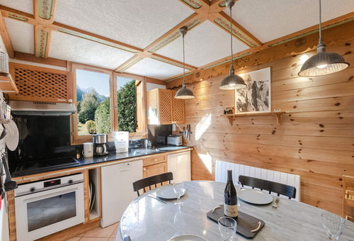 Very nice apartment on the ground floor in a chalet