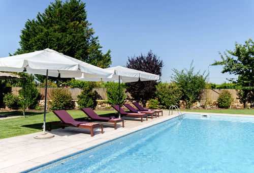 In the Douro region, superb villa with private swimming pool.