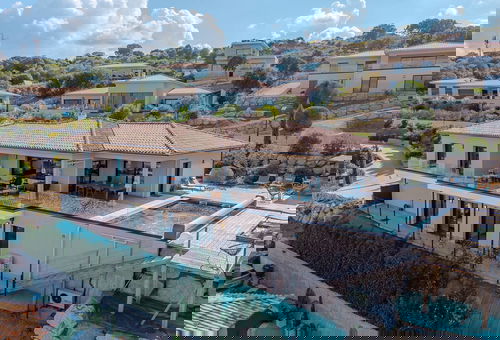 Villa contemporaine avec une vue exceptionnelle sur le golfe du Valinco