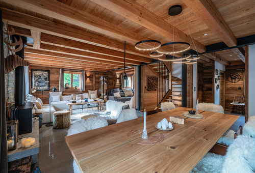 Ce chalet permet d'accueillir jusqu'à 11 personnes avec tout le confort...