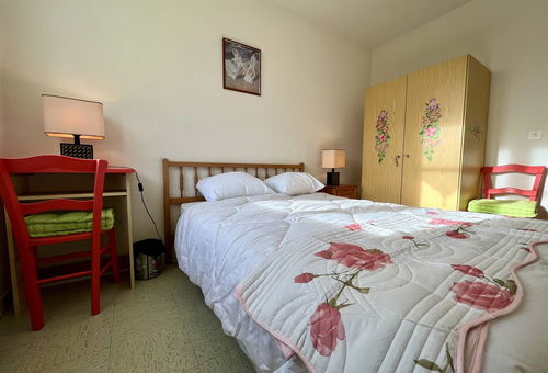 Proximité plage et pistes cyclables.