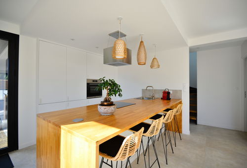 Architect house 200m from the beach.