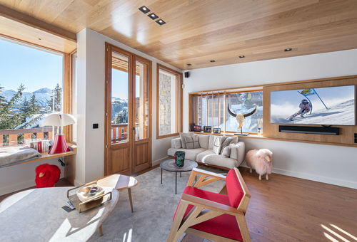 Triplex apartment with a perfect location and a beautiful view on the mountain