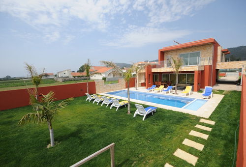 Villa 317