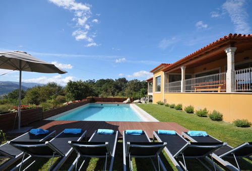 Villa 272