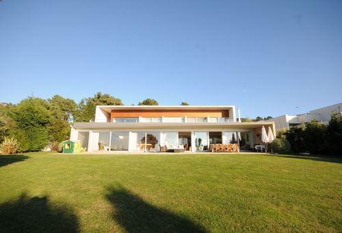 Offers exceptional views of the sea and the Minho River.