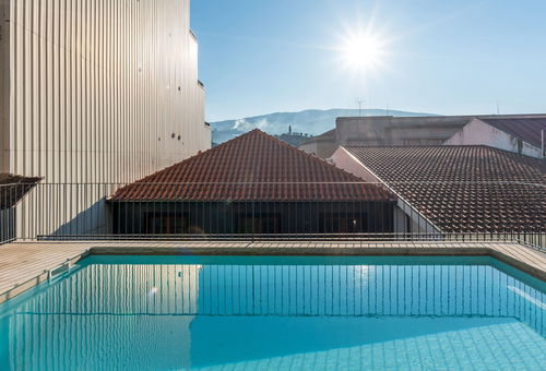 Apartment with shared pool located in the heart of Peso da Régua