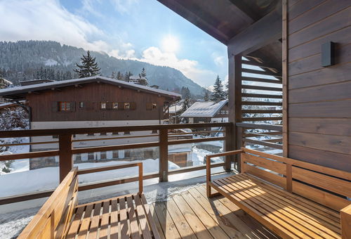 Splendide penthouse lumineux dans une résidence avec piscine et espace bien...
