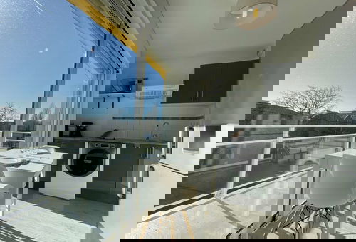 Nice apartment with sunny balcony in the  Bongraine district