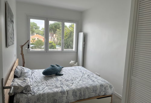 Very nice and modern sea front apartment