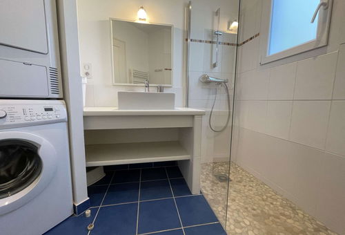 Very close to the beach (230m)