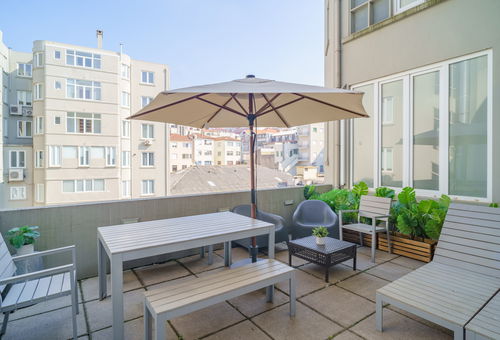 Magnificent apartment with terrace.