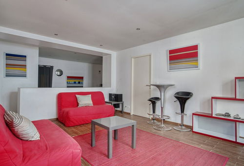 Beautiful modern apartment in the heart of Saint Jean de Luz.
